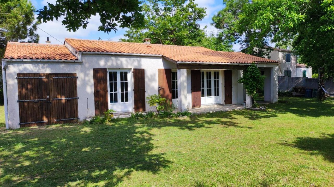 Maison A 8 Min A Pied De La Plage Avec Jardin Clos Et Ombrage سا جورج دوليه المظهر الخارجي الصورة