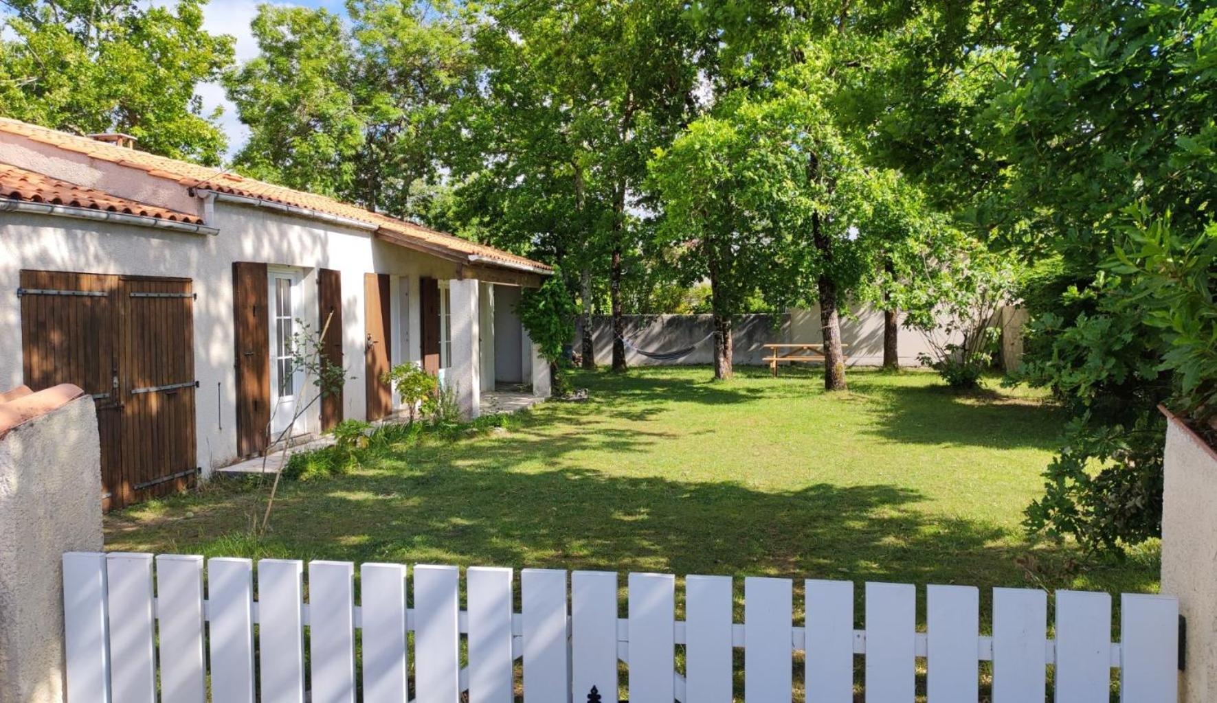 Maison A 8 Min A Pied De La Plage Avec Jardin Clos Et Ombrage سا جورج دوليه المظهر الخارجي الصورة